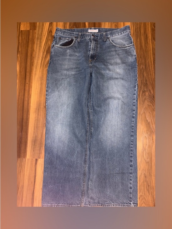 Hammonds Loose Light Blue Denim Jeans - Picture 2 of 2